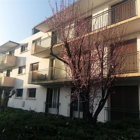 Appartement Avec Balcon Et Parking Prive Roanne Dış mekan fotoğraf